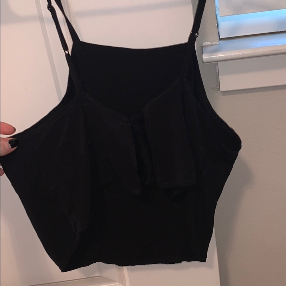 crop top - Picture 2 of 2